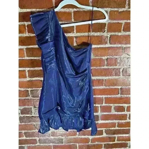 Small Navy Semi Formal Off the Shoulder Dress - Picture 1 of 6